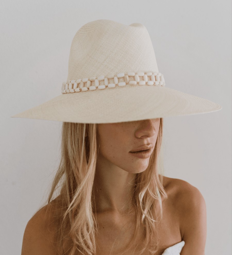 artesano Peoni - Wide Brim Panama Tagua Bead Straw Hat | Artesano Natural Hot