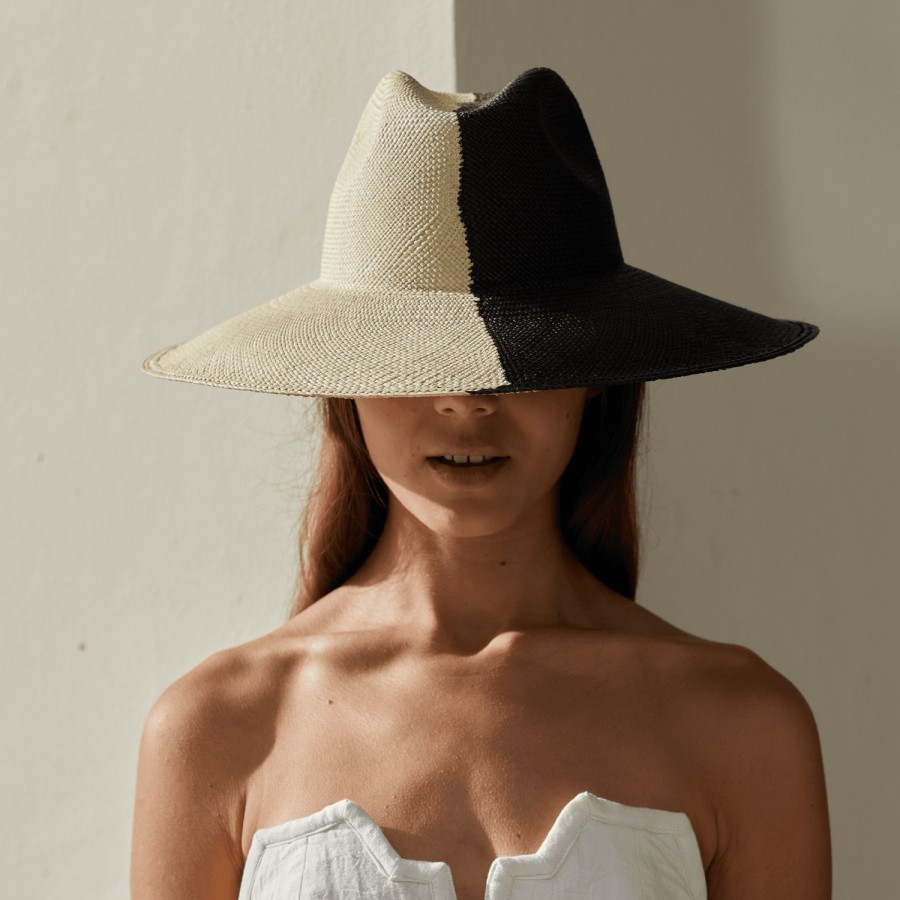 artesano Urus Wide Brim - Toquilla Straw Two Tone Panama Hat | Artesano Natural/Black Wholesale